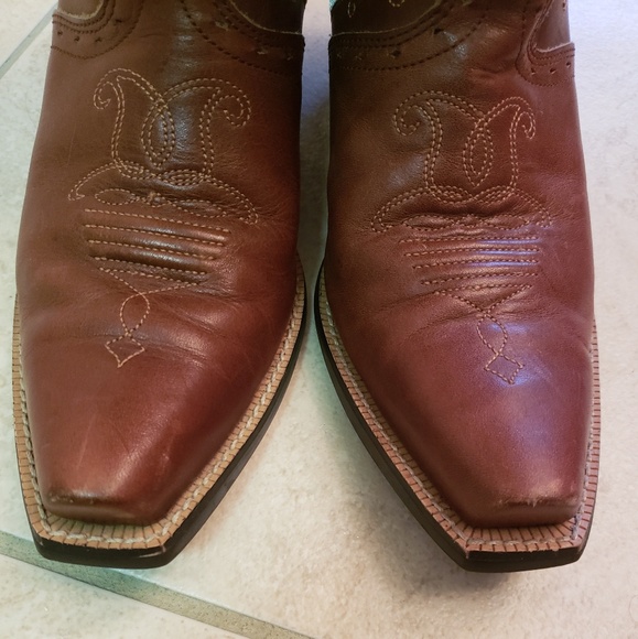 Ariat embroidered boots - Picture 4 of 5